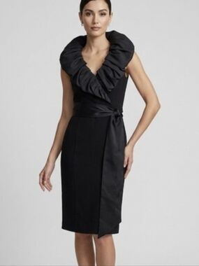Nwt NUE BY SHANI 320$ Black Ruffle Collar Sheath Dress Shapewear Audrey Hepburn